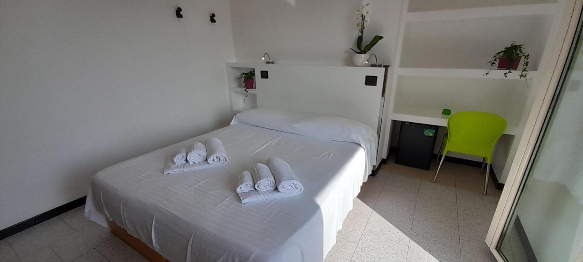 Hotel Marbella Cervia Esterno foto